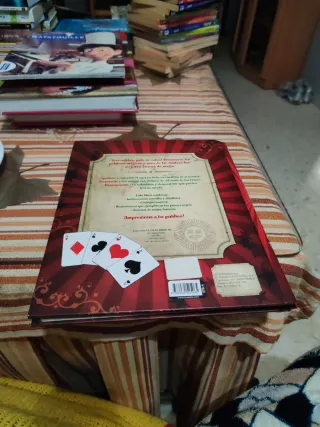 El gran libro de los trucos de magia (Spanish E...