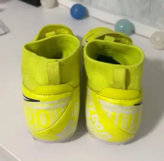 Botas Fútbol Nike Talla 38