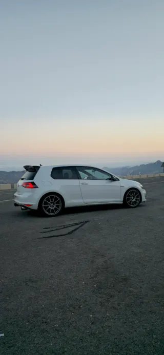 Volkswagen Golf 2015