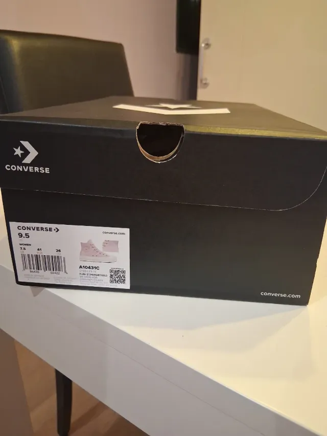 Zapatillas Converse Burdeos Talla 41 Sin Estrenar