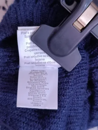 Basco lavorato a maglia blu,taglia 56,M,nuovo