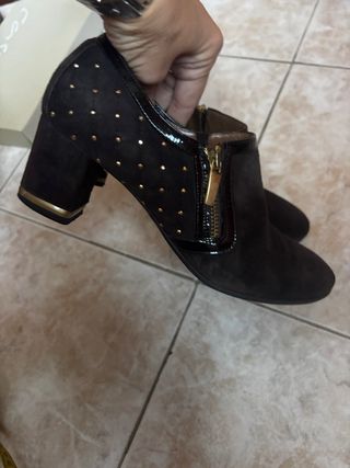 Scarpe Confort scamosciate marrone 39