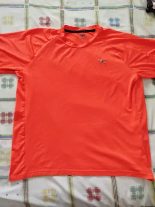 Camiseta deportiva Puma naranja