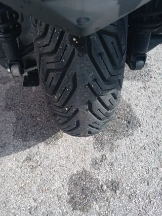 Yamaha X MAX 400 Iron Max