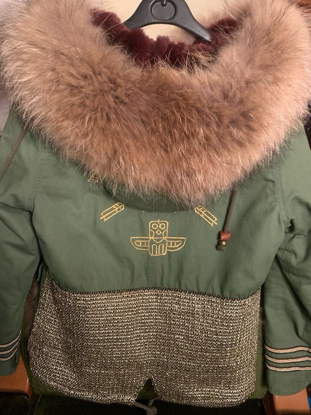 Cazadora militar con piel