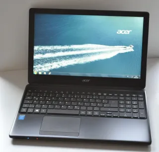 Despiece Portátil Acer Travelmate P255