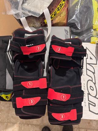 Rodilleras Acerbis Gorilla Level 2 Color Negro/Roj