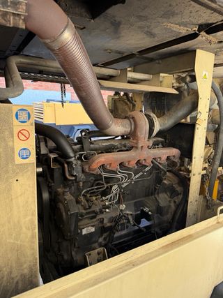 Compresor Ingersoll Rand 14/115 – Motor John Deere