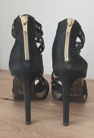 Sandalias tacón ante negro y dorado T.35.5