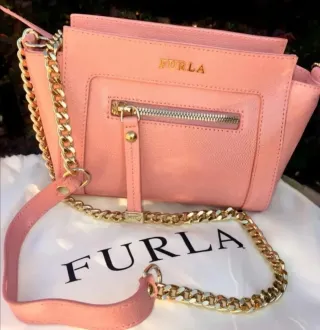 Bolso Furla Rosa auténtico, no es copia.