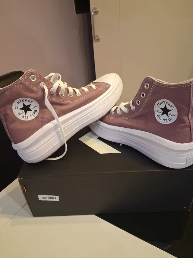 Zapatillas Converse plataforma rosas