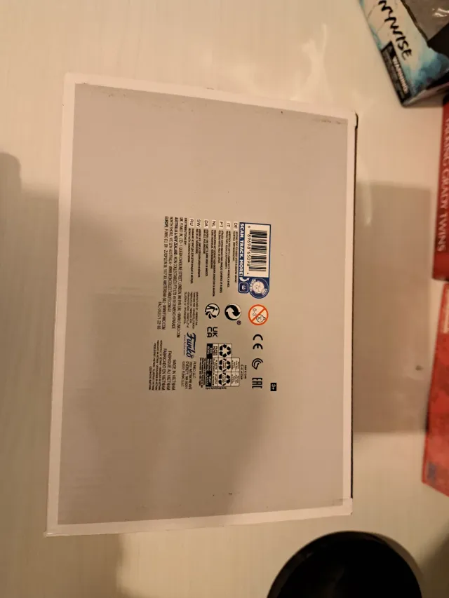 Funko Pop! Agatha Harkness vs Scarlet Witch 1075