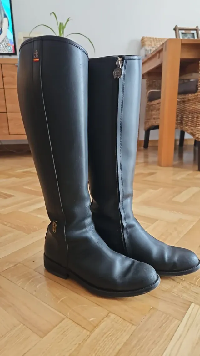 Botas Valverde del Camino Negras Cuero