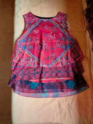 Lote Camisetas multicolor con estampado floral