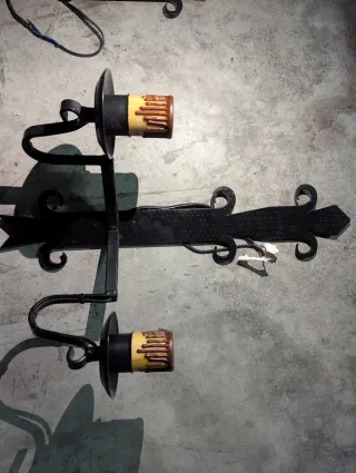 Lámparas forja negra estilo medieval