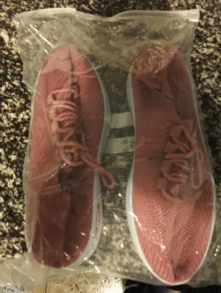 Zapatillas deportivas rosas