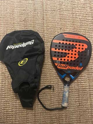 Palas Bullpadel Vertex 02 Jr y Hack 02 Jr