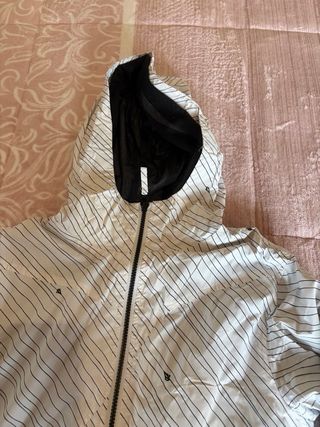 Chaqueta Volcom Rayas Blanco y Negro