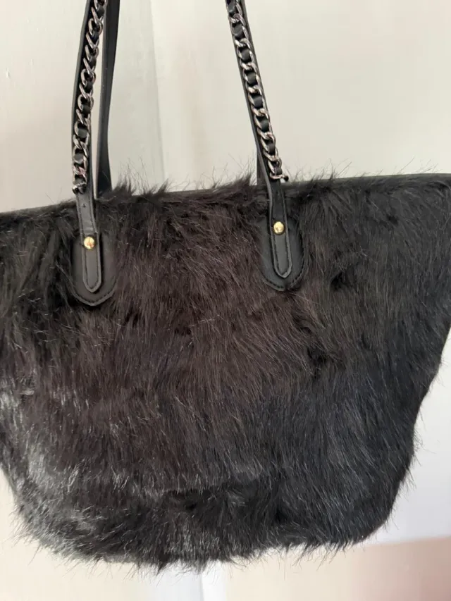 BORSA TOTE ECOPELLICCIA NERA