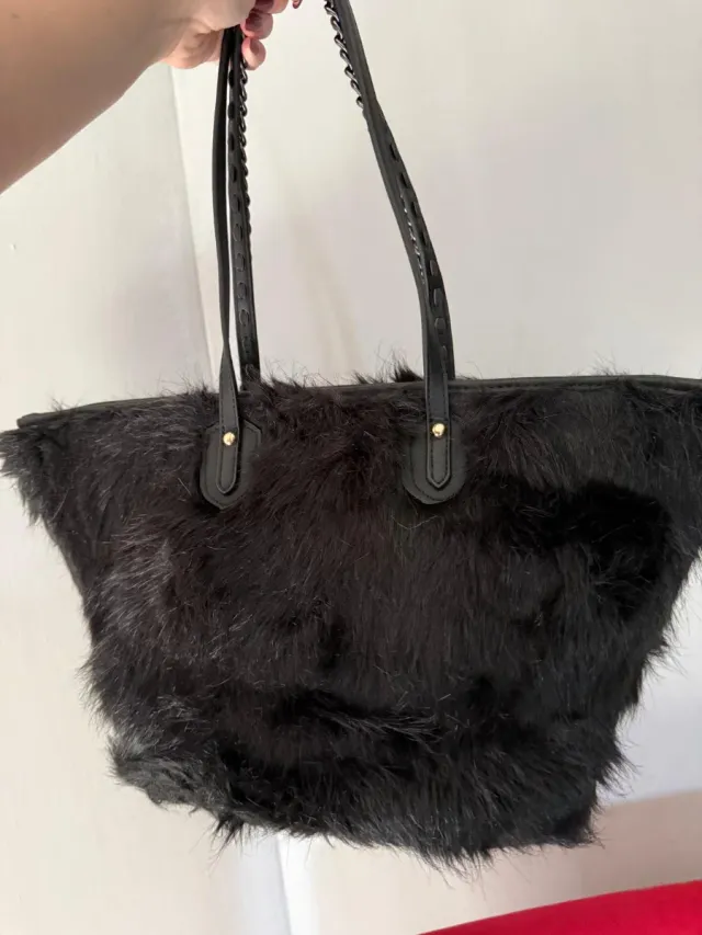 BORSA TOTE ECOPELLICCIA NERA