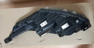 Faro Delantero Kia Ceed