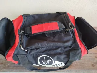 Borsone palestra Nike nero e rosso