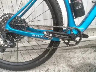 Bicicleta BTT Carbono BRAVO