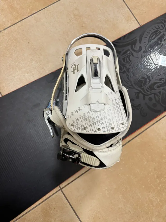 Tabla Snowboard con Fijaciones