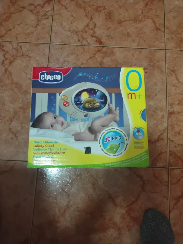 Móvil musical Chicco para cuna