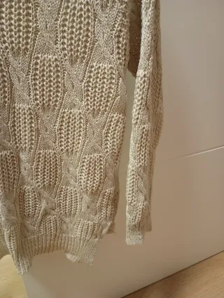 Jersey beige tejido con trenzas