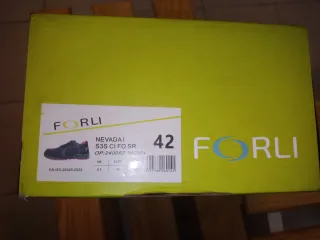 Zapatos de seguridad FORLI negros y rojos