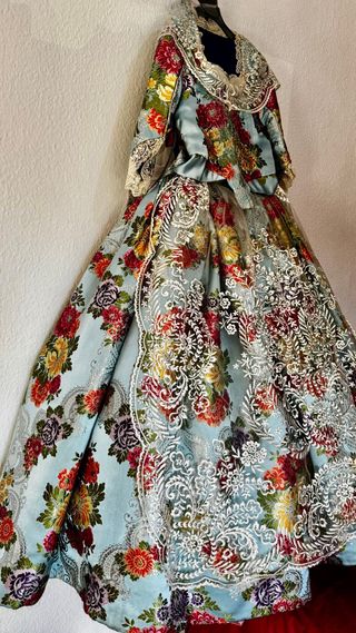 Traje de Fallera Talla 38 Altura 160cm