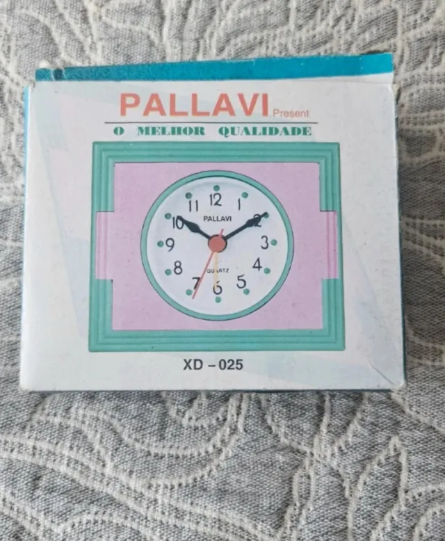 Sveglia Pallavi rosa e verde