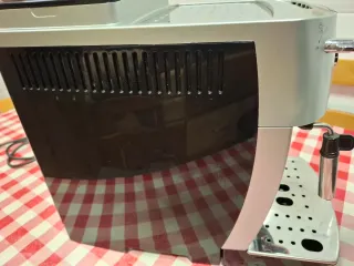 Cafetera Delonghi Magnífica S Automática