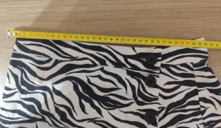 Minifalda cebra blanca y negra