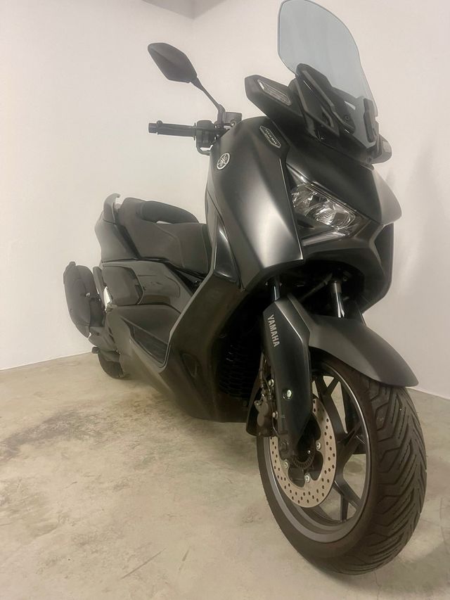 Yamaha X-MAX Tope de Gama
