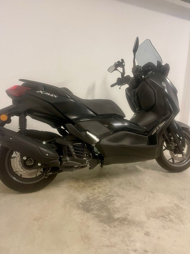 Yamaha X-MAX Tope de Gama