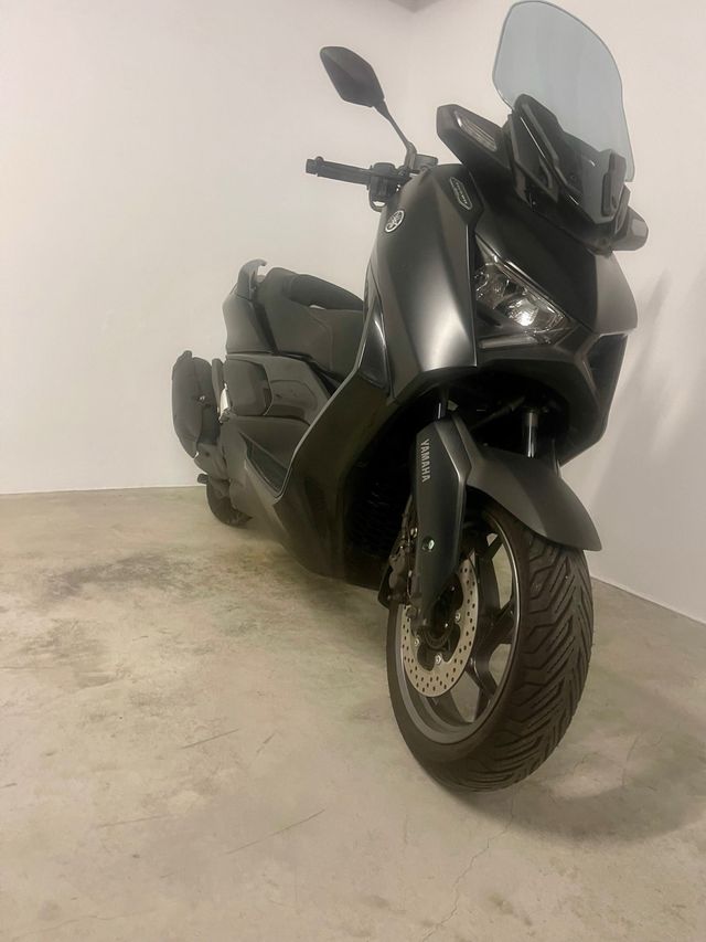 Yamaha X-MAX Tope de Gama