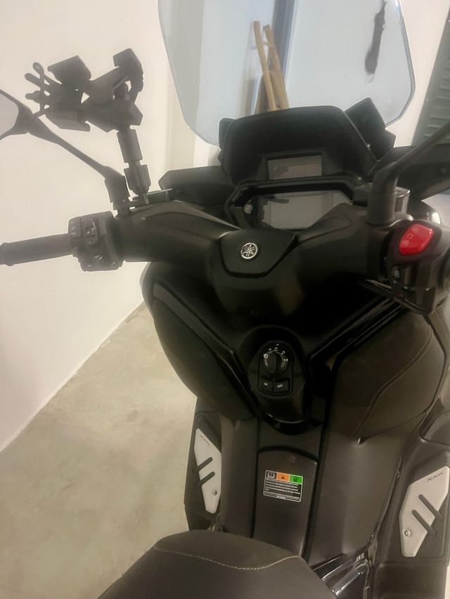 Yamaha X-MAX Tope de Gama