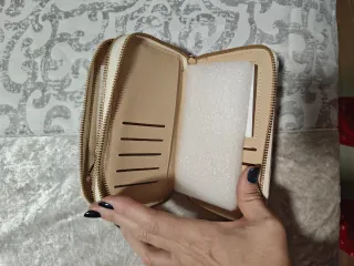 Bolso pequeño beige