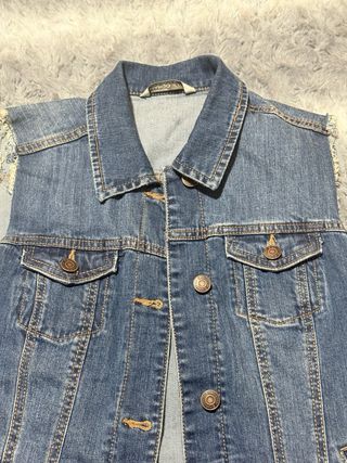 Chaleco vaquero Mango
