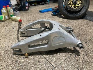 Forcellone Honda CBR 954 RR