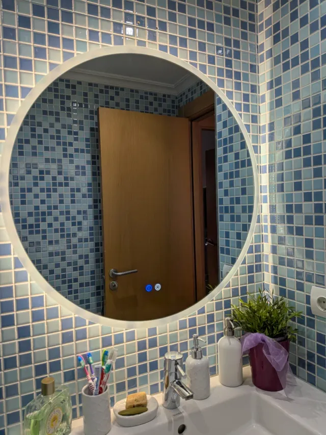 Espejo Redondo con Luz LED