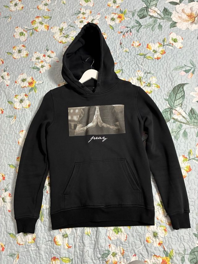 Mister Tee Sudadera Negra con Estampado