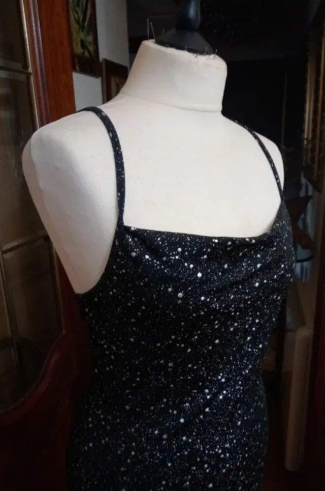 Vestido largo brillos talla M