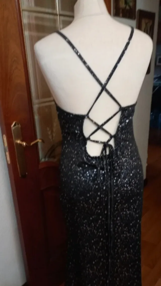 Vestido largo brillos talla M
