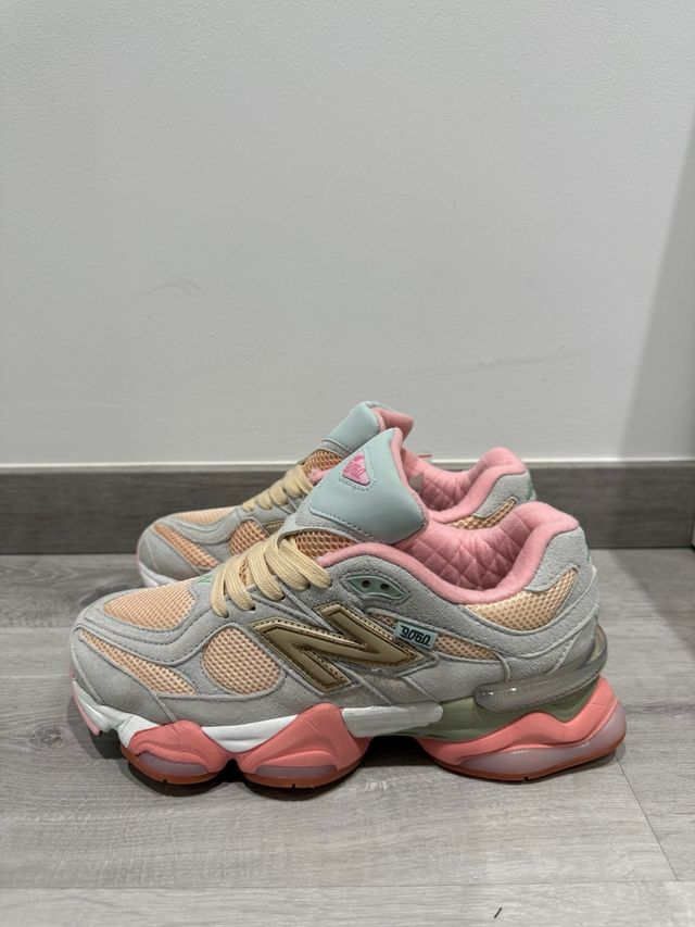 Zapatillas New Balance 9060 Gris y Rosa