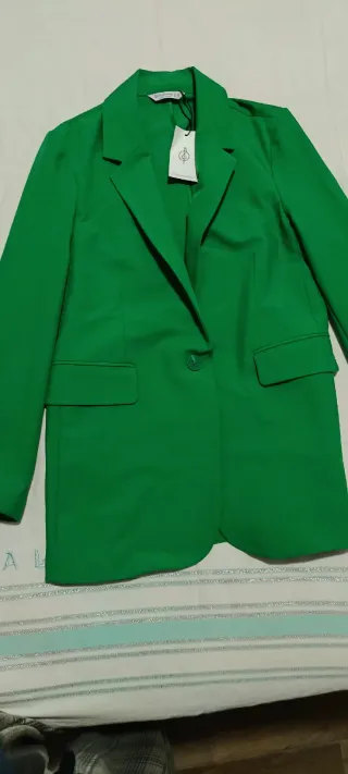 Chaqueta Stradivarius Verde Talla XS