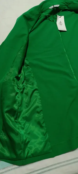 Chaqueta Stradivarius Verde Talla XS