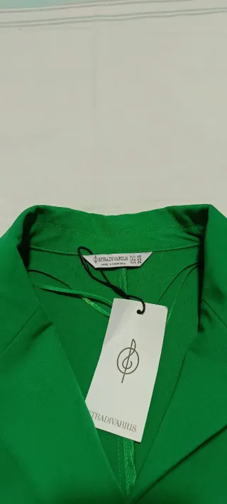 Chaqueta Stradivarius Verde Talla XS